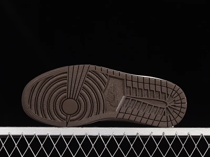 All Categories Air Jordan Jordan Series Basketball Shoes Air Jordan 1 Low Travis Scott x Air Jordan 1 Low OG AJ1 Joe 1 Reversed Overhook Joint Style Casual Sports Basketball Shoes DM7866-666